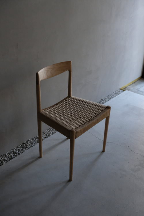 ペーパーコードの椅子 2／楢