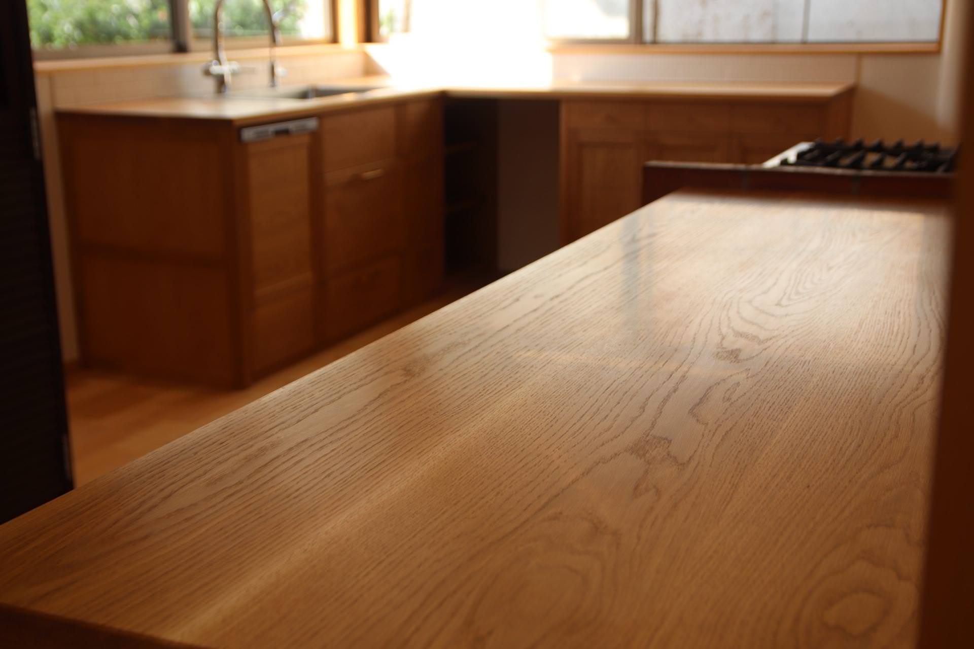 東京大放出セール キッチンカウンター オークの無垢板 国産 木製 キッチン収納